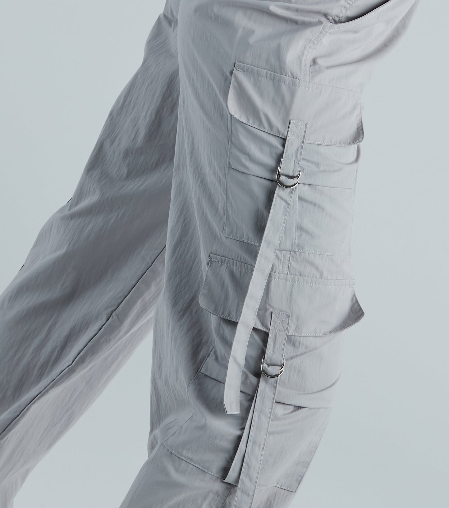 Effortless Edge Wide-Leg Cargo Pants