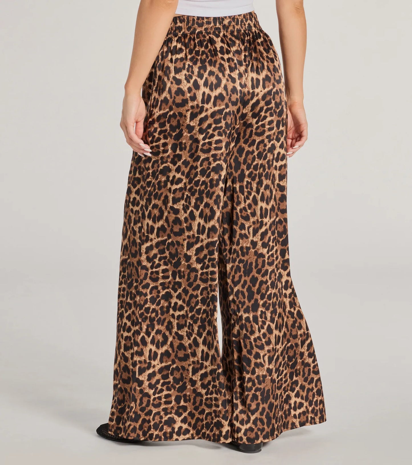 Lavish Leopard Print Palazzo Wide-Leg Pants