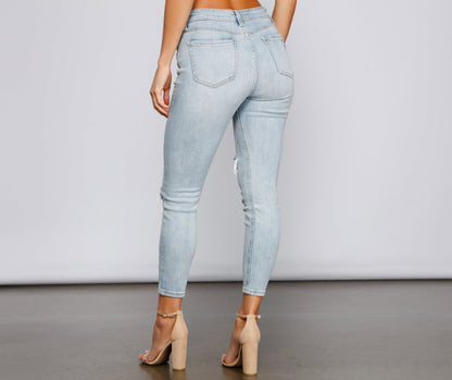 Clara High Rise Distressed Details Skinny Jeans