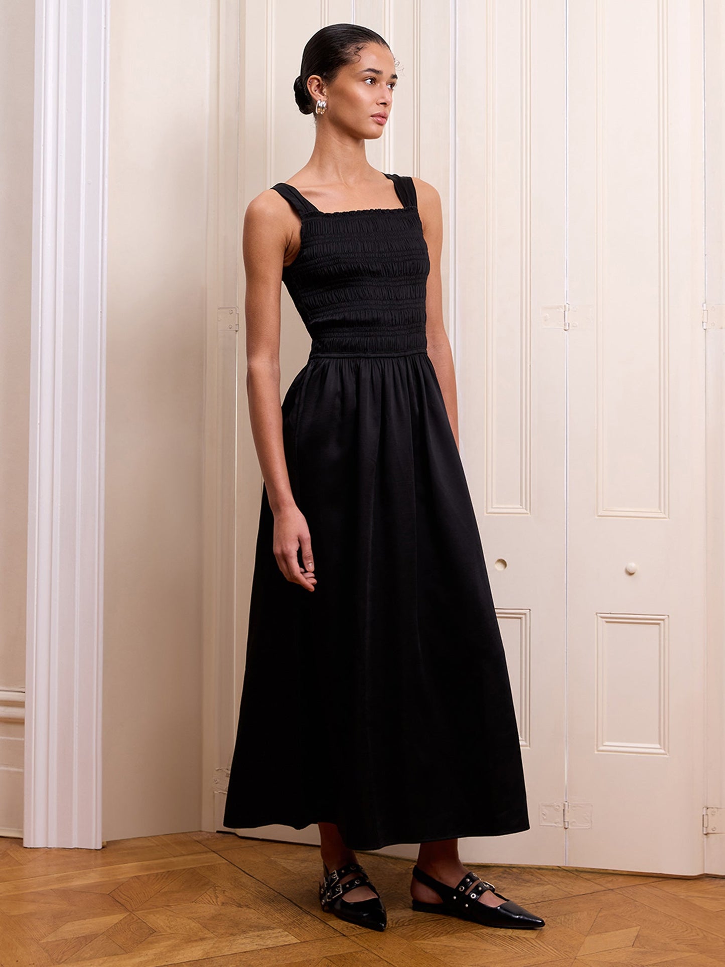 Storm Dress in Black