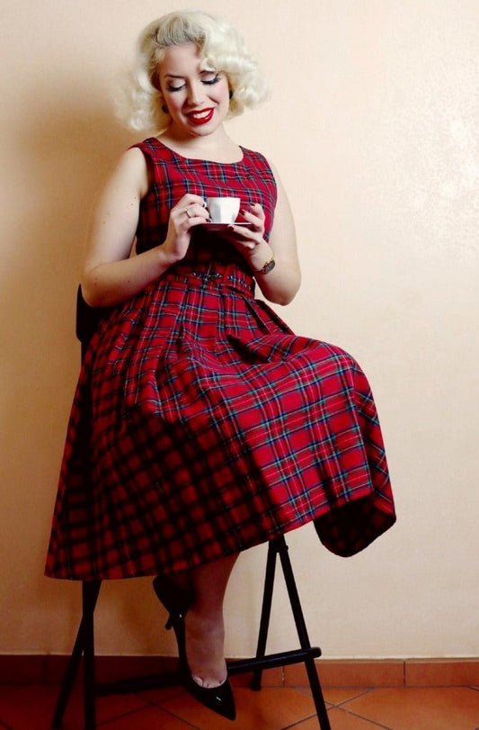 Annie Retro Tartan Swing Dress in Red